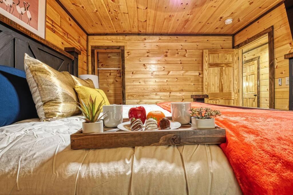 Adventure Retreat/Cabin/Pool+Hot Tub/Game Room+Theater Sevierville Zewnętrze zdjęcie
